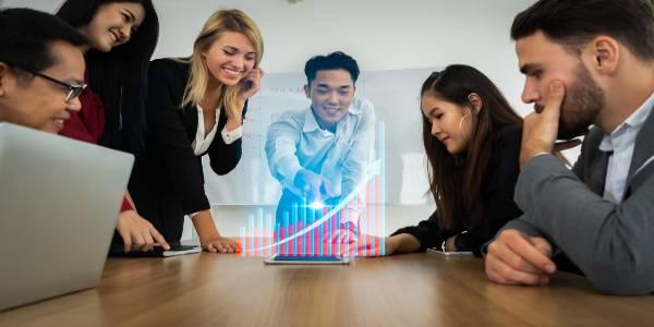 Fast growing, Stable and Diverse Economy 