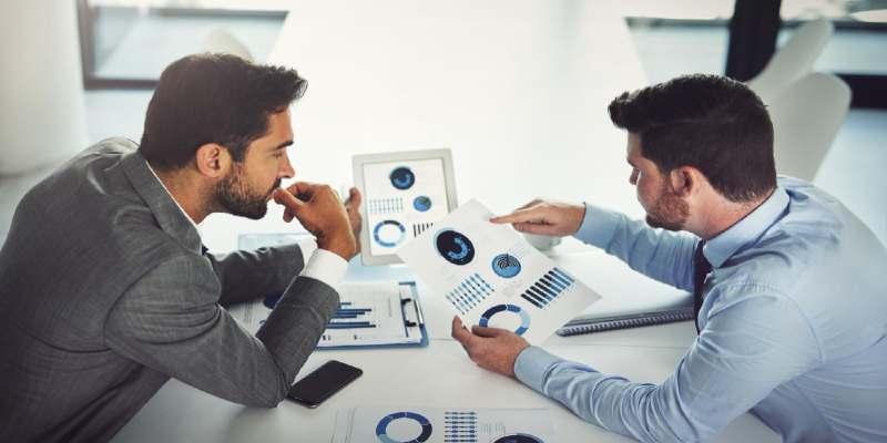 How to Compare Two Businesses Before Making a Purchase?